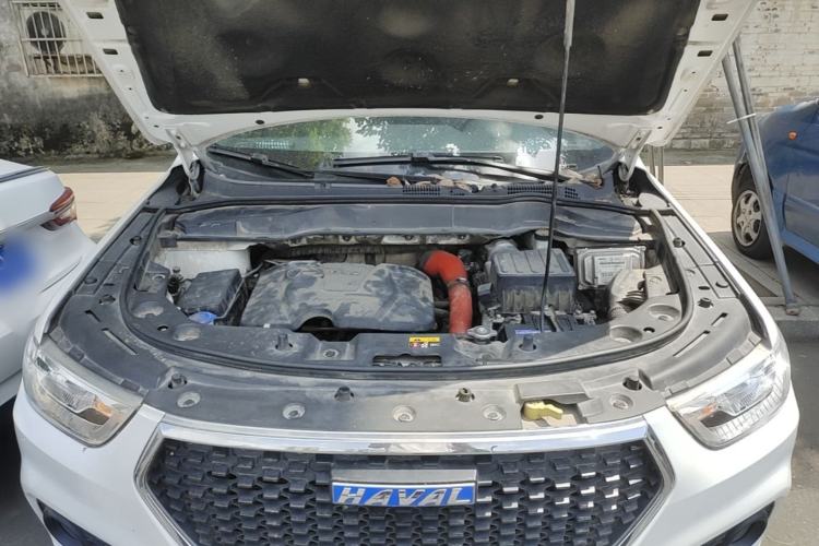 Used Haval H2 2017 Blue Label 1.5T Automatic Two-Wheel Drive Luxury Model Engine Bay