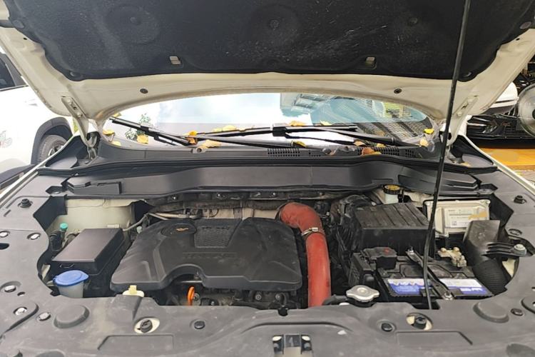 Used Haval H2 2017 Red-Label 1.5T Automatic Two-Wheel Drive Luxury Model Engine Bay