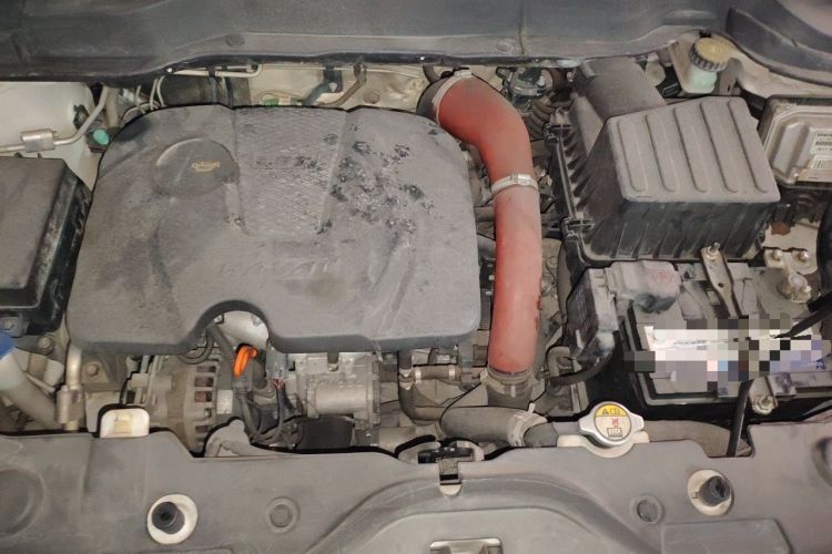 Used Haval H2 2017 Red-Label 1.5T Automatic Two-Wheel Drive Luxury Model Engine Bay