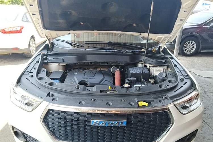 Used Haval H2 2017 Blue Label 1.5T Automatic Two-Wheel Drive Elite Model Engine Bay