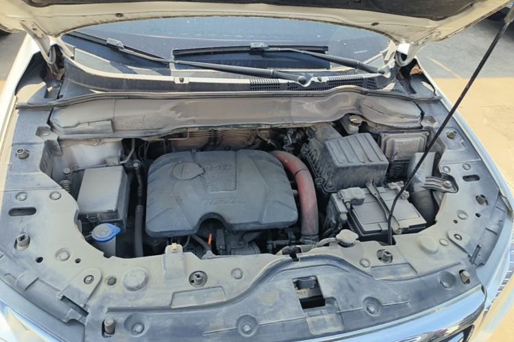 Used Haval H2 2017 Red-Label 1.5T Manual Two-Wheel Drive Comfort Model Engine Bay