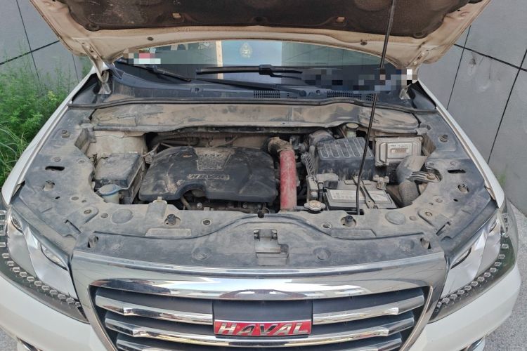 Used Haval H2 2017 Red-Label 1.5T Automatic Two-Wheel Drive Elite Model Engine Bay