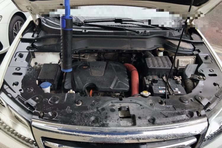 Used Haval H2 2017 Red-Label 1.5T Manual Two-Wheel-Drive Elite Model Engine Bay