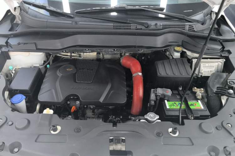 Used Haval H2 2017 Red-Label 1.5T Automatic Two-Wheel Drive Elite Model Engine Bay