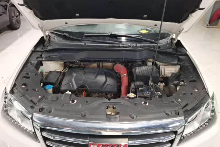 Used Haval H2 2017 Red-Label 1.5T Automatic Two-Wheel Drive Elite Model Engine Bay
