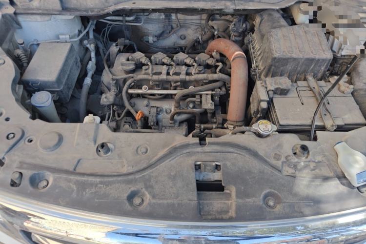Used Haval H2 2017 Red-Label 1.5T Manual Two-Wheel Drive Comfort Model Engine Bay
