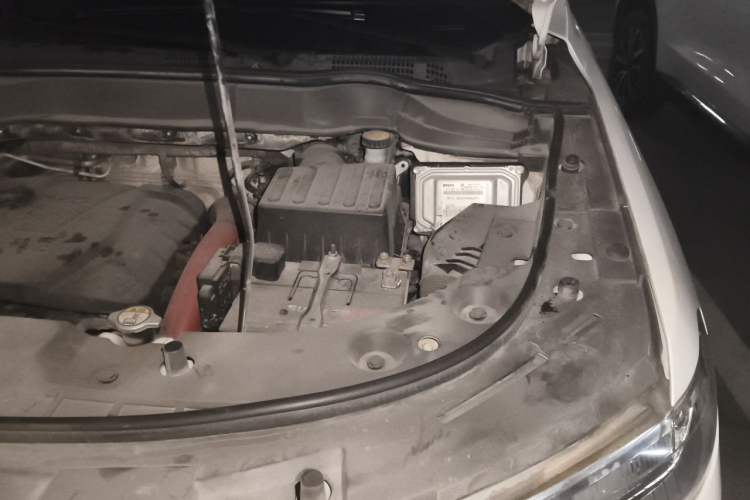Used Haval H2 2017 Blue Label 1.5T Manual Two-Wheel Drive Elite Model Engine Bay Left