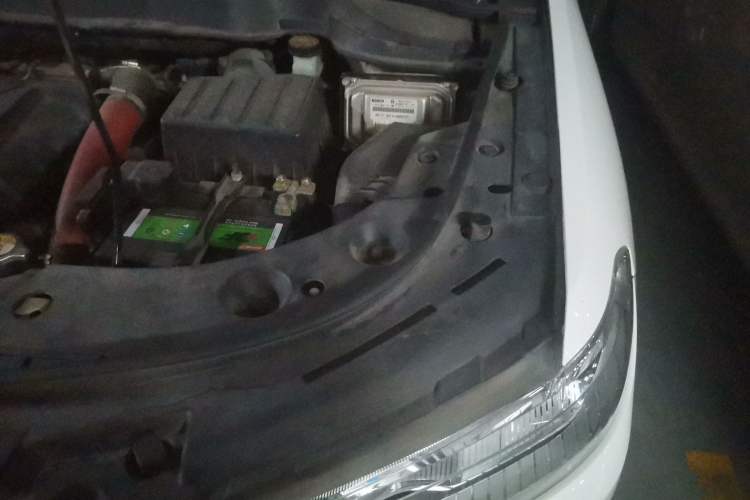 Used Haval H2 2017 Blue Label 1.5T Automatic Two-Wheel Drive Luxury Model Engine Bay Left