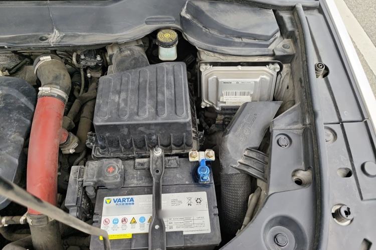 Used Haval H2 2017 Blue Label 1.5T Automatic Two-Wheel Drive Luxury Model Engine Bay Left