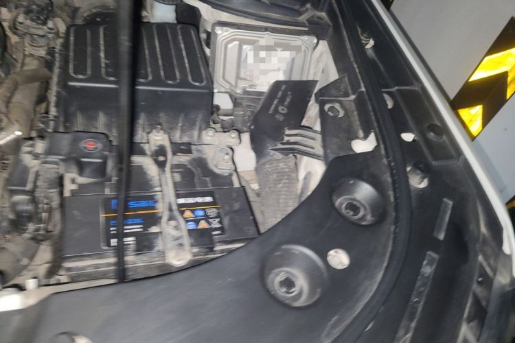 Used Haval H2 2017 Blue Label 1.5T Automatic Two-Wheel Drive Luxury Model Engine Bay Left
