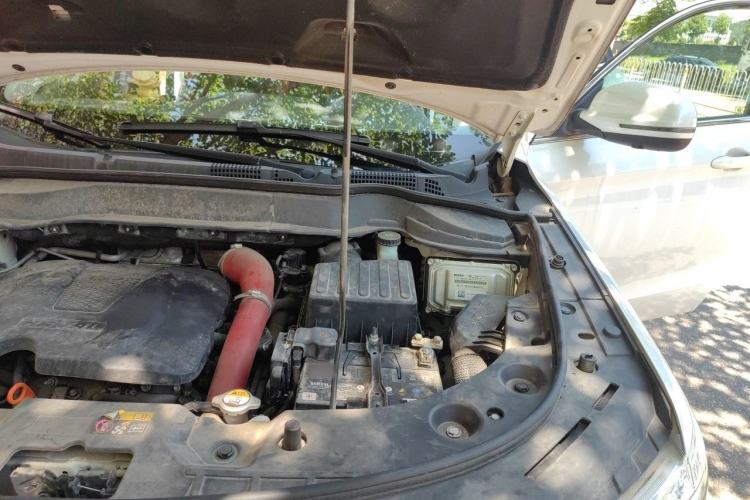 Used Haval H2 2017 Blue Label 1.5T Automatic Two-Wheel Drive Luxury Model Engine Bay Left