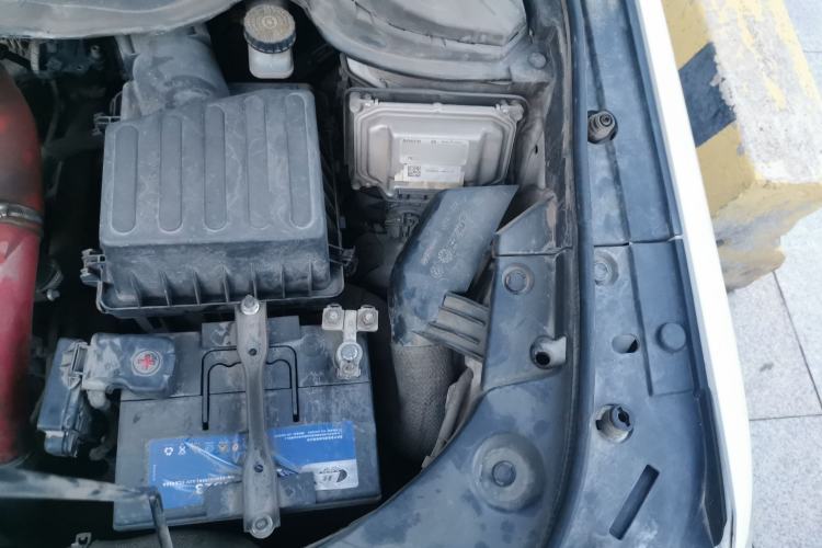 Used Haval H2 2017 Blue Label 1.5T Automatic Two-Wheel Drive Elite Model Engine Bay Left