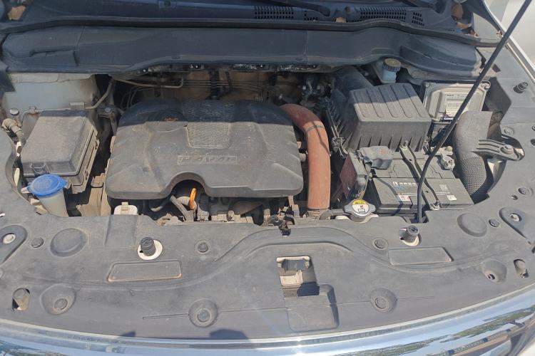 Used Haval H2 2017 Red-Label 1.5T Manual Two-Wheel-Drive Elite Model Engine Bay