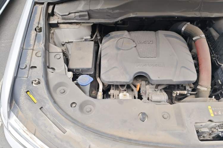 Used Haval H2 2017 Blue Label 1.5T Automatic Two-Wheel Drive Prestige Model Engine Bay Right