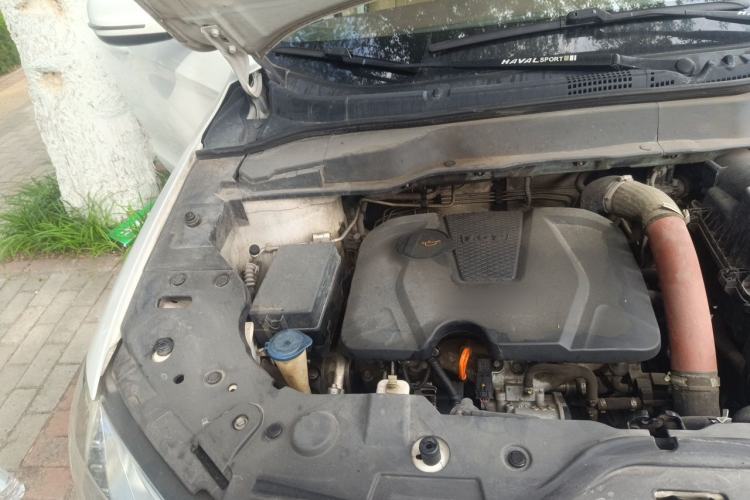Used Haval H2 2017 Red-Label 1.5T Automatic Two-Wheel Drive Elite Model Engine Bay Right