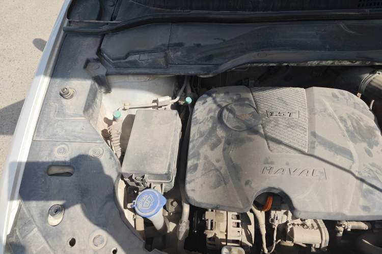 Used Haval H2 2017 Red-Label 1.5T Automatic Two-Wheel Drive Elite Model Engine Bay Right