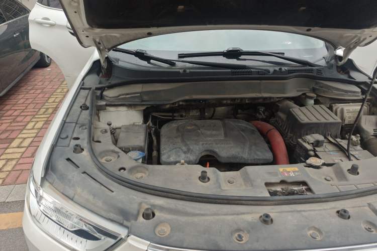 Used Haval H2 2017 Blue Label 1.5T Manual Two-Wheel Drive Elite Model Engine Bay Right