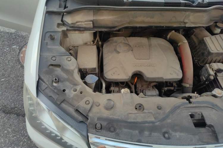 Used Haval H2 2017 Red-Label 1.5T Automatic Two-Wheel Drive Elite Model Engine Bay Right