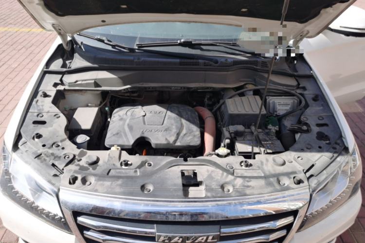 Used Haval H2 2017 Red-Label 1.5T Manual Two-Wheel Drive Luxury Model Engine Bay