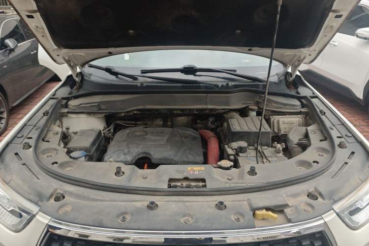 Used Haval H2 2017 Blue Label 1.5T Manual Two-Wheel Drive Elite Model Engine Bay