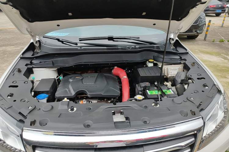 Used Haval H2 2017 Red-Label 1.5T Automatic Two-Wheel Drive Luxury Model Engine Bay