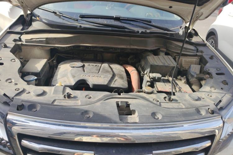 Used Haval H2 2017 Red-Label 1.5T Manual Two-Wheel-Drive Elite Model Engine Bay