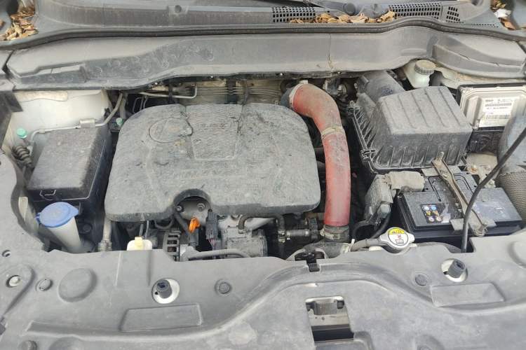 Used Haval H2 2017 Red-Label 1.5T Automatic Two-Wheel Drive Luxury Model Engine Bay