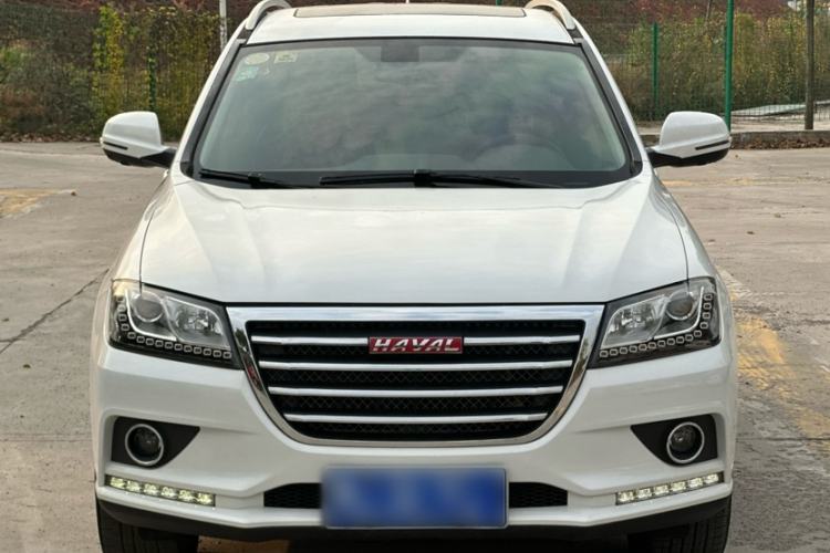 Used Haval H2 2017 Red-Label 1.5T Manual Two-Wheel Drive Luxury Model Exterior 1