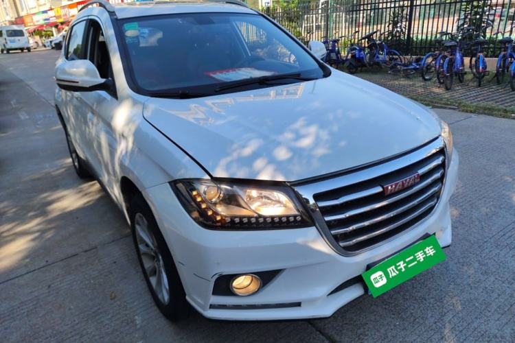Used Haval H2 2017 Red-Label 1.5T Automatic Two-Wheel Drive Luxury Model Exterior 2
