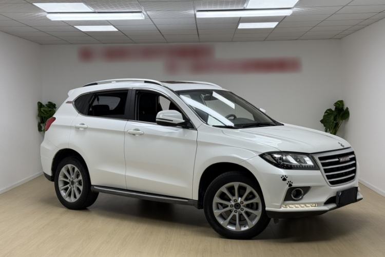 Used Haval H2 2017 Red-Label 1.5T Automatic Two-Wheel Drive Luxury Model Exterior 2