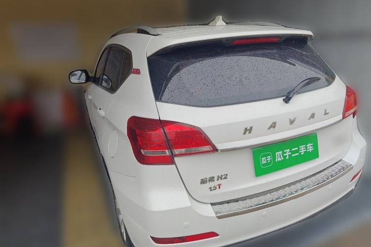 Used Haval H2 2017 Red-Label 1.5T Automatic Two-Wheel Drive Elite Model Exterior 2