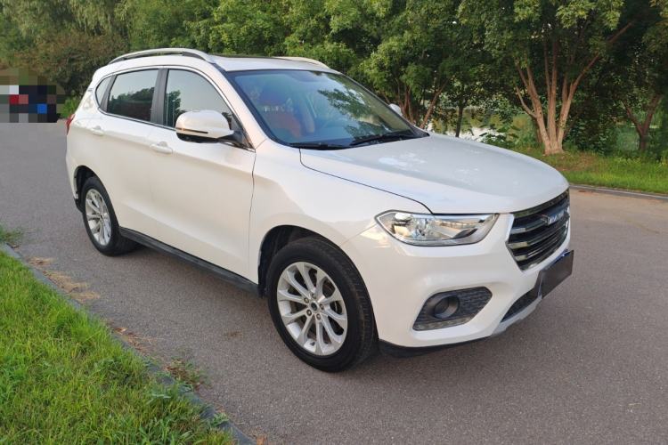 Used Haval H2 2017 Blue Label 1.5T Manual Two-Wheel Drive Luxury Model Exterior 2