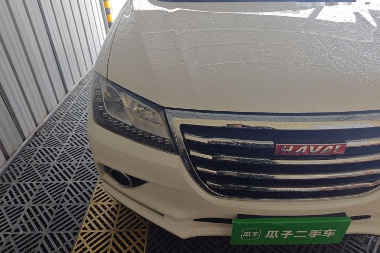 Used Haval H2 2017 Red-Label 1.5T Automatic Two-Wheel Drive Elite Model Exterior 3