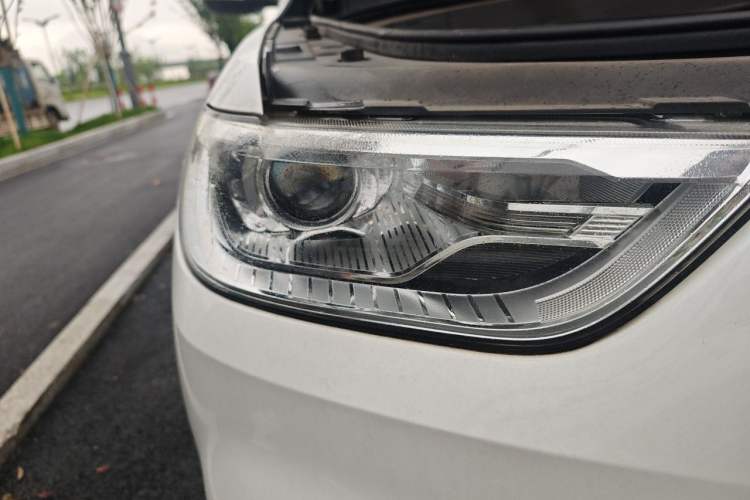 Used Haval H2 2017 Blue Label 1.5T Manual Two-Wheel Drive Elite Model Exterior 3