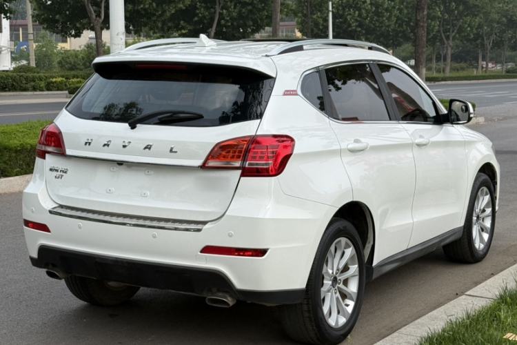 Used Haval H2 2017 Red-Label 1.5T Manual Two-Wheel-Drive Elite Model Exterior 4
