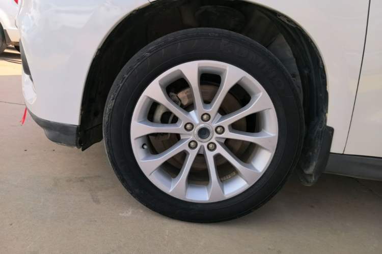 Used Haval H2 2017 Blue Label 1.5T Manual Two-Wheel Drive Elite Model Exterior 4