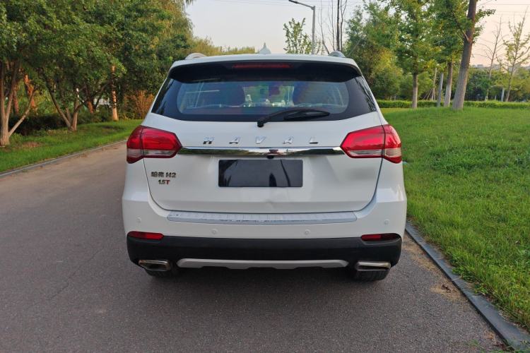 Used Haval H2 2017 Blue Label 1.5T Manual Two-Wheel Drive Luxury Model Exterior 5