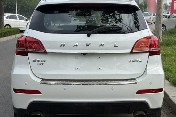 Used Haval H2 2017 Red-Label 1.5T Manual Two-Wheel-Drive Elite Model Exterior 6