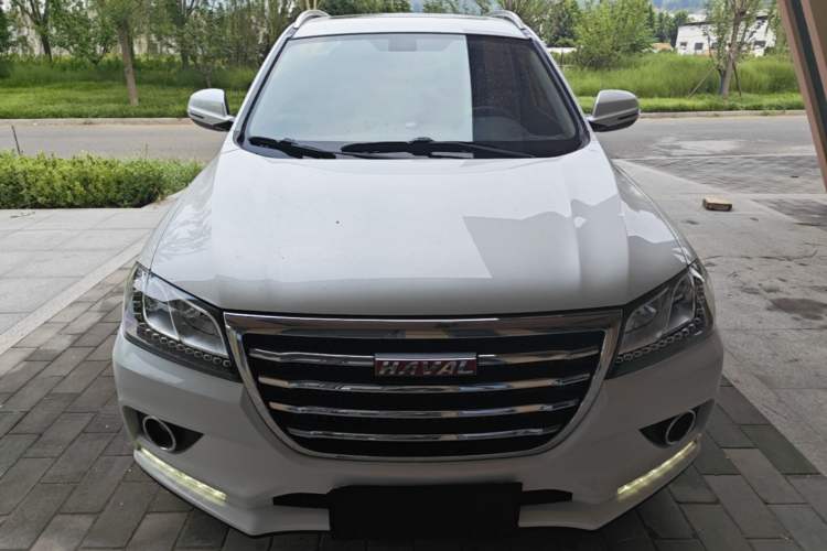 Used Haval H2 2017 Red-Label 1.5T Manual Two-Wheel-Drive Elite Model Front