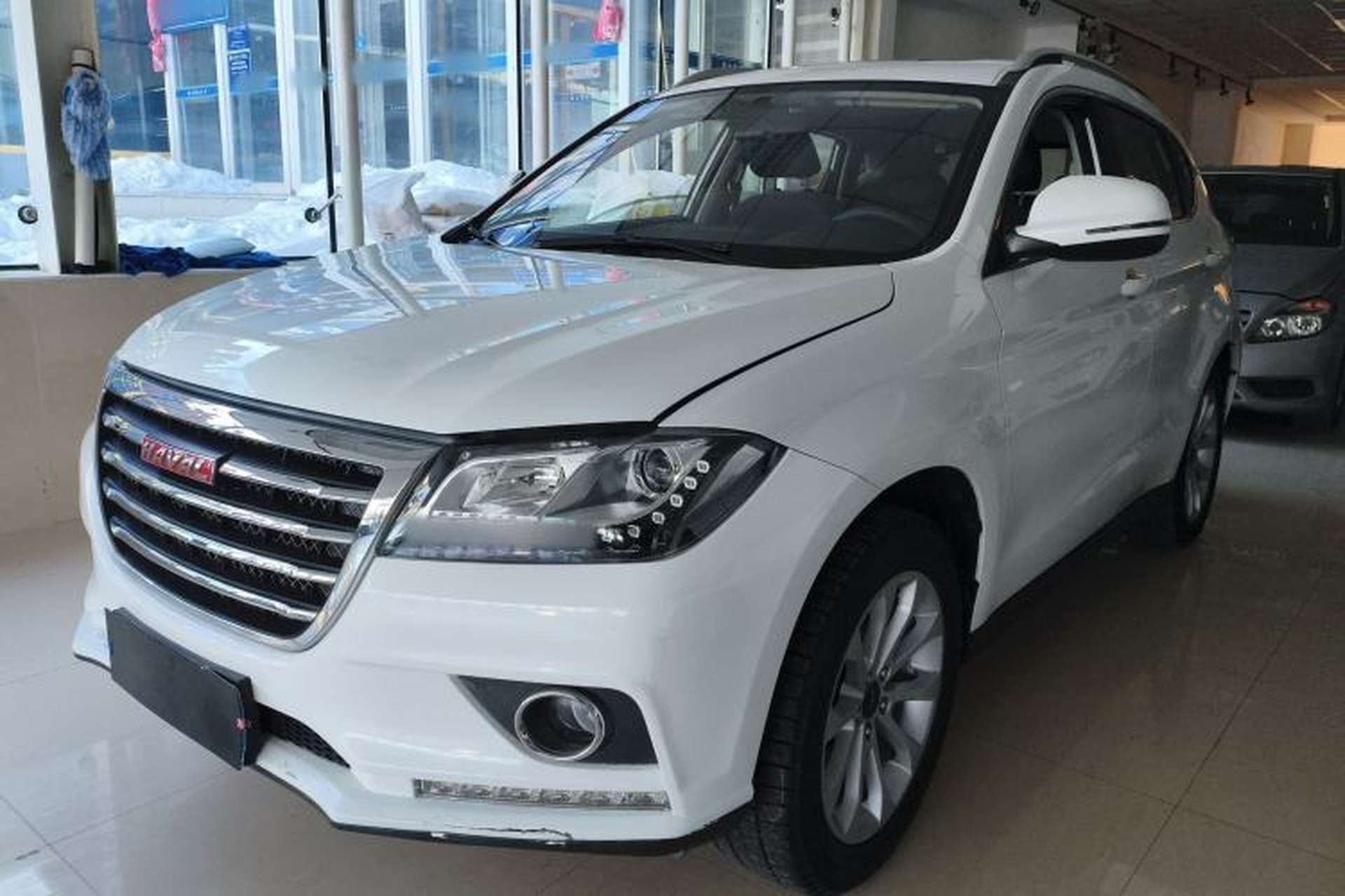 Used Haval H2 2017 Red-Label 1.5T Manual Two-Wheel Drive Comfort Model Front Left 45 Deg