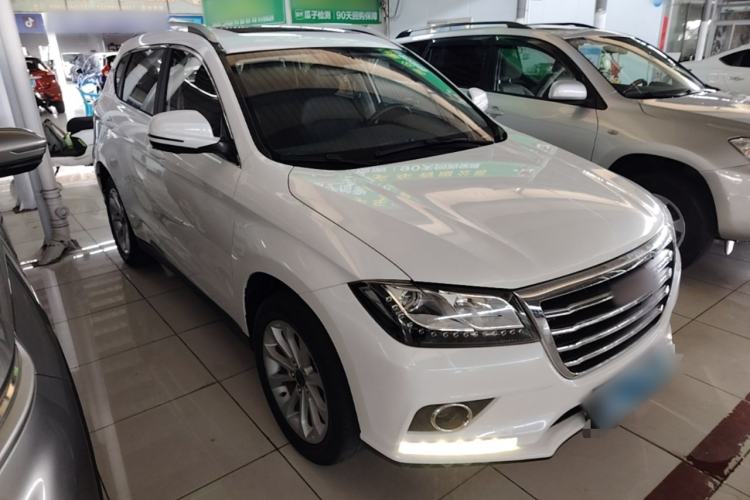 Used Haval H2 2017 Red-Label 1.5T Automatic Two-Wheel Drive Luxury Model Front Right 45 Deg