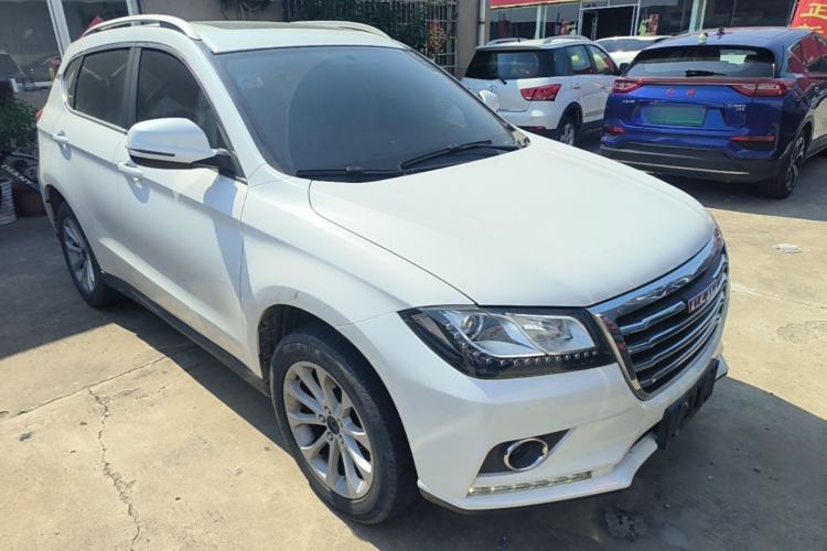 Used Haval H2 2017 Red-Label 1.5T Manual Two-Wheel Drive Comfort Model Front Right 45 Deg