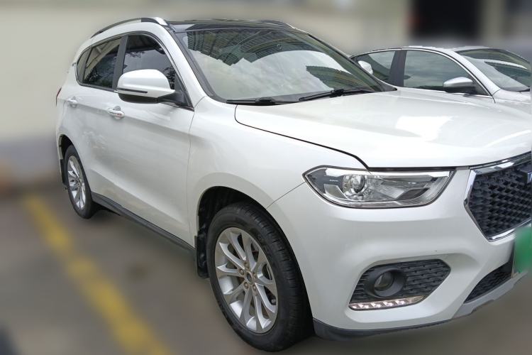 Used Haval H2 2017 Blue Label 1.5T Manual Two-Wheel Drive Elite Model Front Right 45 Deg