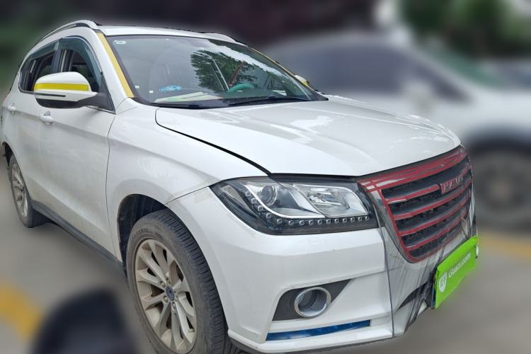 Used Haval H2 2017 Red-Label 1.5T Manual Two-Wheel Drive Luxury Model Front Right 45 Deg