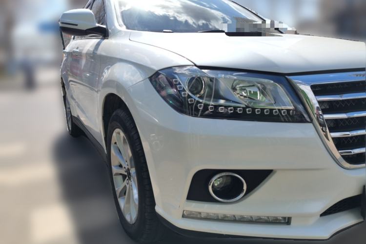 Used Haval H2 2017 Red-Label 1.5T Automatic Two-Wheel Drive Elite Model Front Right 45 Deg