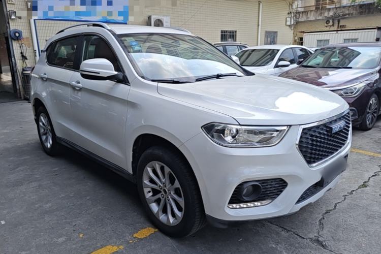 Used Haval H2 2017 Blue Label 1.5T Manual Two-Wheel Drive Elite Model Front Right 45 Deg