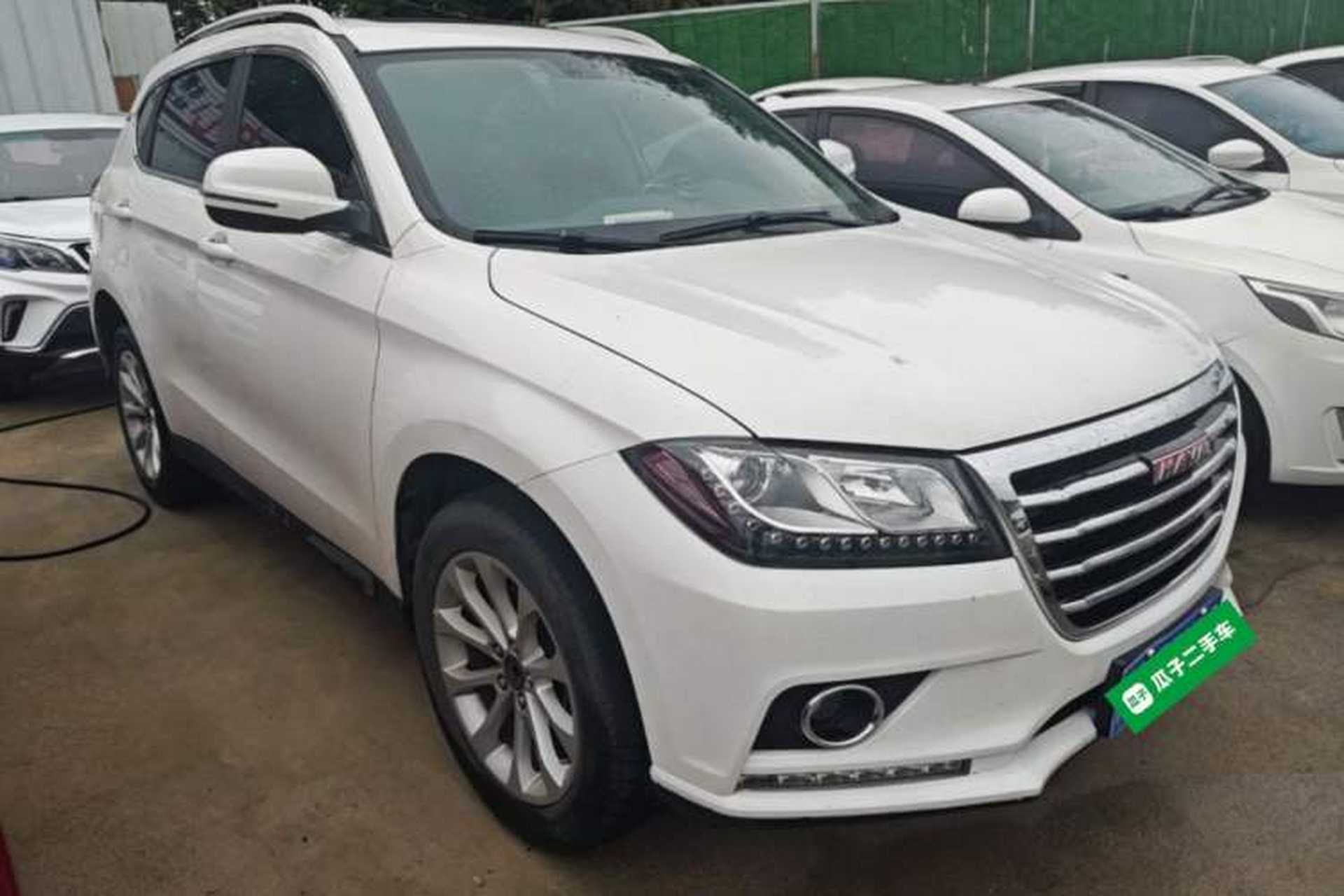 Used Haval H2 2017 Red-Label 1.5T Manual Two-Wheel Drive Luxury Model Front Right 45 Deg