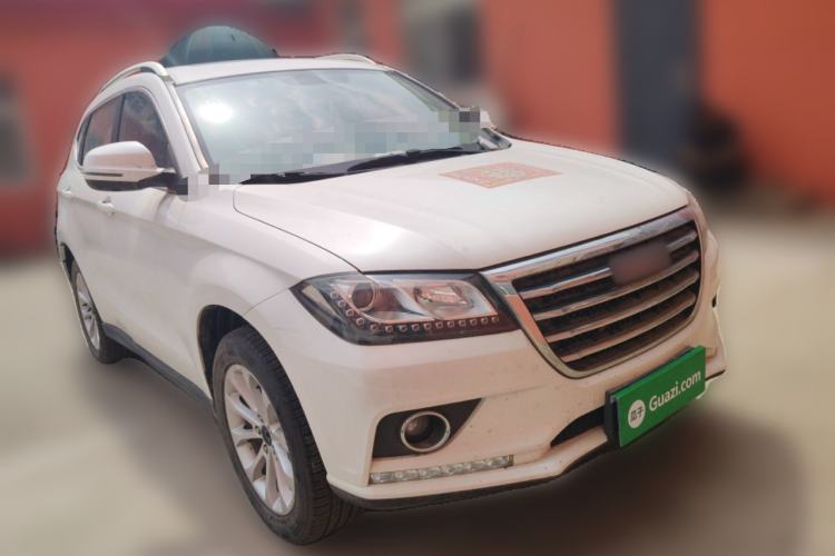 Used Haval H2 2017 Red-Label 1.5T Manual Two-Wheel Drive Luxury Model Front Right 45 Deg