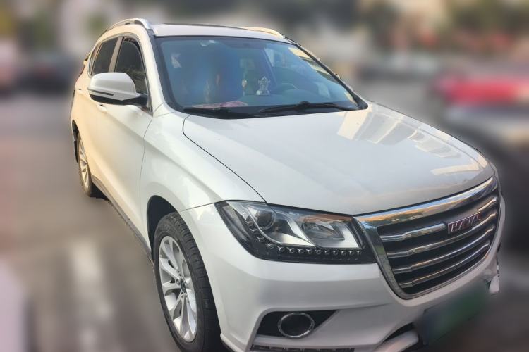 Used Haval H2 2017 Red-Label 1.5T Manual Two-Wheel Drive Comfort Model Front Right 45 Deg