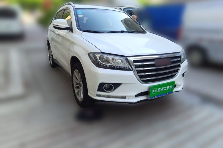 Used Haval H2 2017 Red-Label 1.5T Manual Two-Wheel-Drive Elite Model Front Right 45 Deg